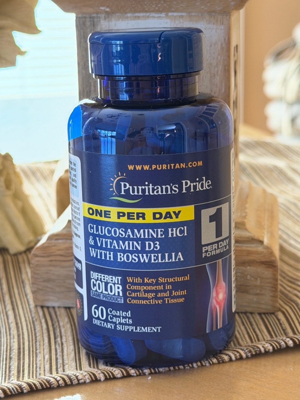 Puritan’s Pride Glucosamine HCI & Vitamin D3 with Boswellia 60 caplets